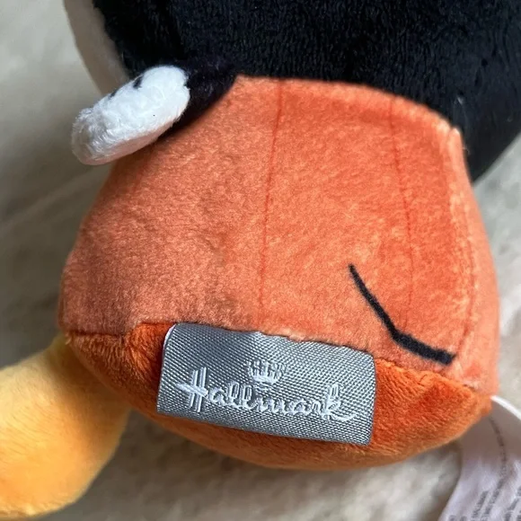 Hallmark Disney Better Together Mickey Mouse - Picture 9 of 13